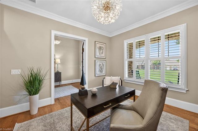 7955 Valley View Drive, Clemmons, NC 27012