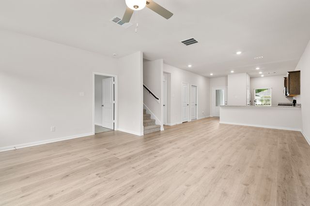 201 Southgate Drive, Terrell, TX 75160