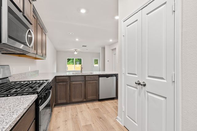 201 Southgate Drive, Terrell, TX 75160