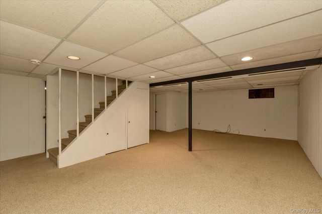 212 Wilton Street, New Hyde Park, NY 11040