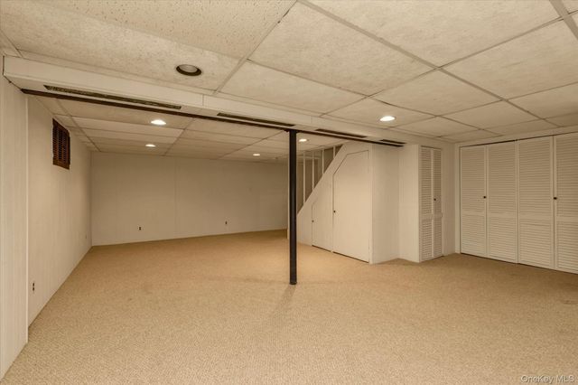 212 Wilton Street, New Hyde Park, NY 11040