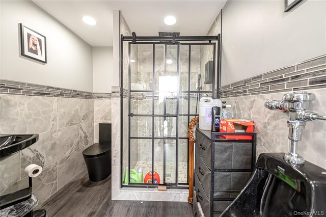 3 Brook Lane, Levittown, NY 11756