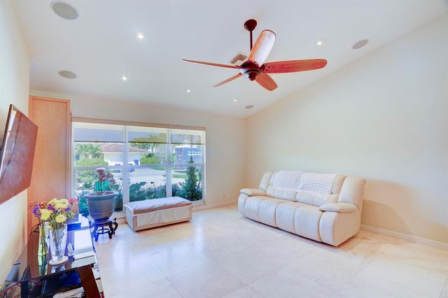 1191 Emerald Drive, Singer Island, FL 33404