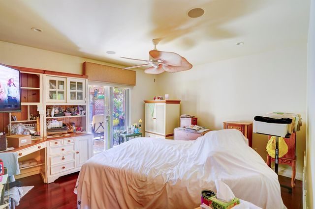 1191 Emerald Drive, Singer Island, FL 33404