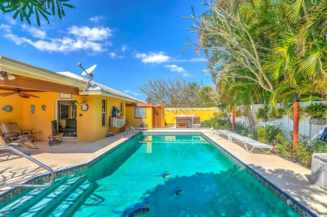 1191 Emerald Drive, Singer Island, FL 33404