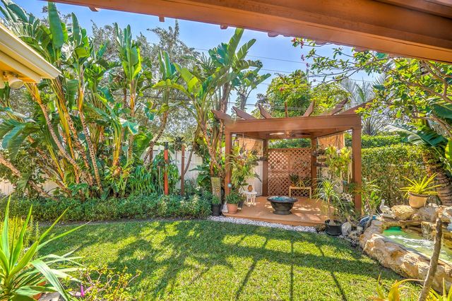 1191 Emerald Drive, Singer Island, FL 33404