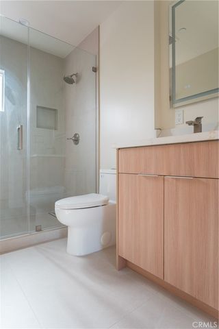 1065 E Spazier 201, Burbank, CA 91502