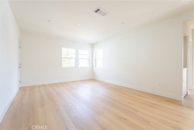 1065 E Spazier 201, Burbank, CA 91502