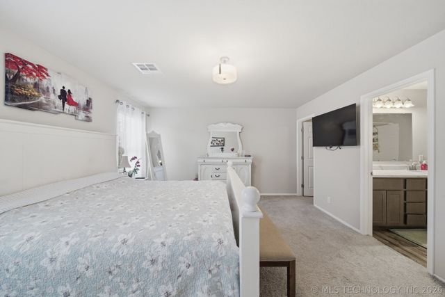 2804 E Quincy Street, Broken Arrow, OK 74014