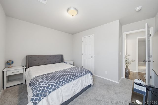 2804 E Quincy Street, Broken Arrow, OK 74014