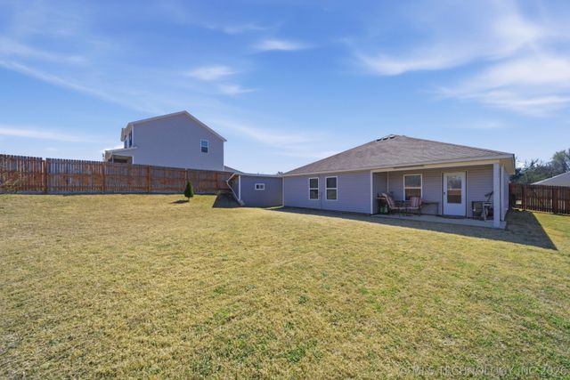 2804 E Quincy Street, Broken Arrow, OK 74014