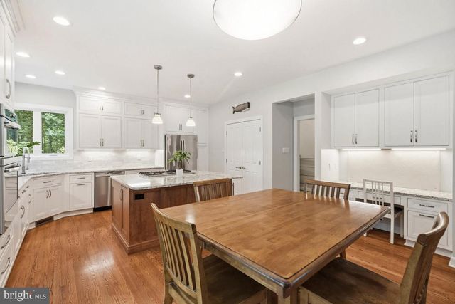 7095 GARDEN WALK, Columbia, MD 21044