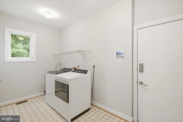 7095 GARDEN WALK, Columbia, MD 21044