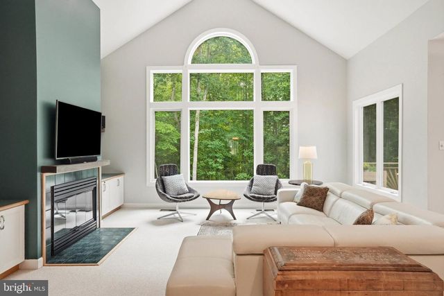 7095 GARDEN WALK, Columbia, MD 21044