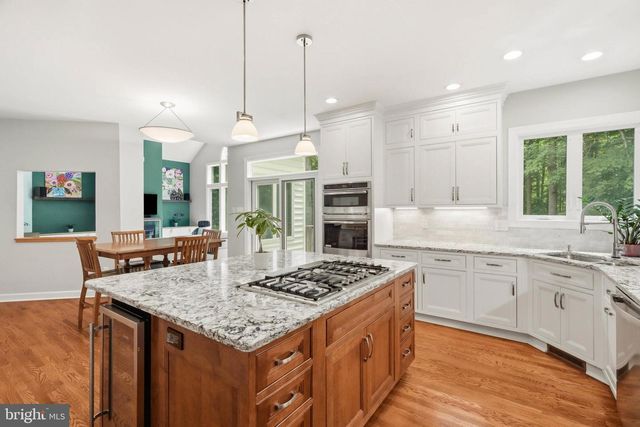 7095 GARDEN WALK, Columbia, MD 21044
