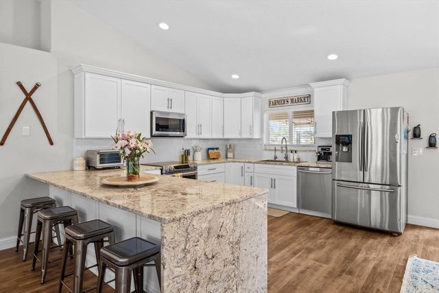 13332 77th Place N, The Acreage, FL 33412