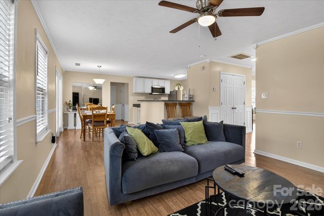 9830 Avensong Crossing Drive, Charlotte, NC 28215