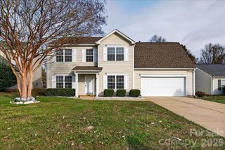 9830 Avensong Crossing Drive, Charlotte, NC 28215