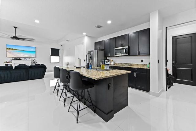 7461 Moonrise Drive, Lake Worth, FL 33467
