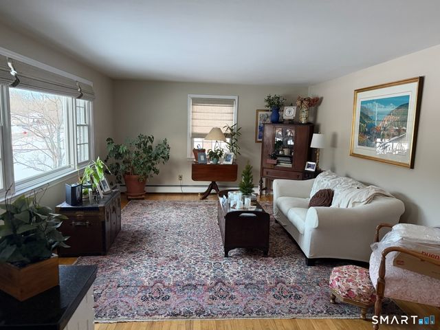 100 Rolling Ridge Road, Hamden, CT 06518