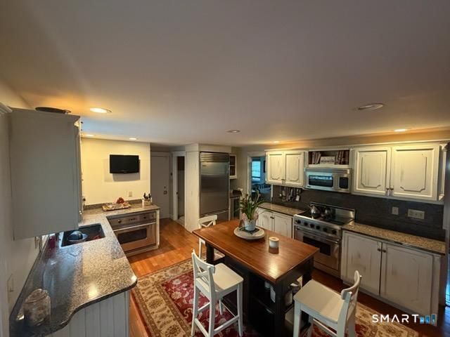 100 Rolling Ridge Road, Hamden, CT 06518