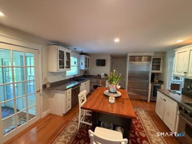 100 Rolling Ridge Road, Hamden, CT 06518