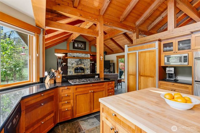 29335 333RD Avenue SE, Ravensdale, WA 98051