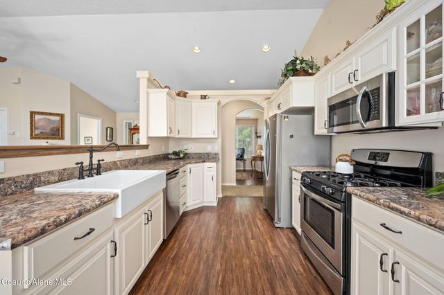 1694 W Cardinal AVE, Hayden, ID 83835
