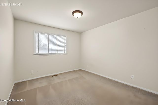 1694 W Cardinal AVE, Hayden, ID 83835
