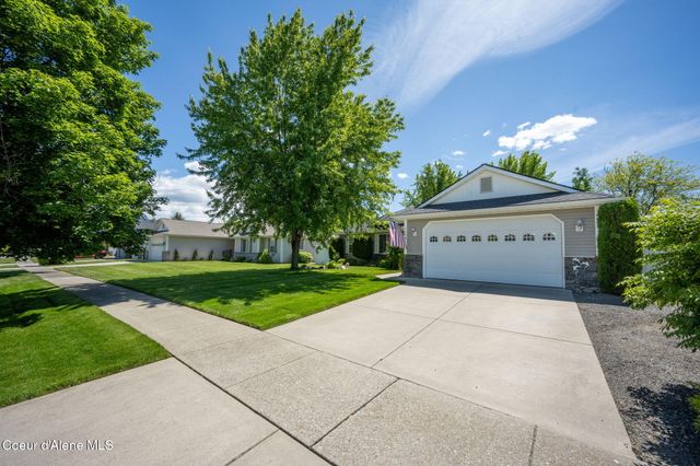 1694 W Cardinal AVE, Hayden, ID 83835