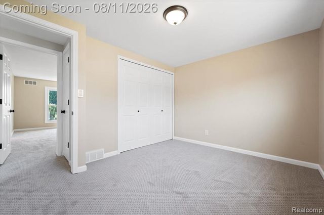 4765 Brockham Way, Sterling Heights, MI 48310