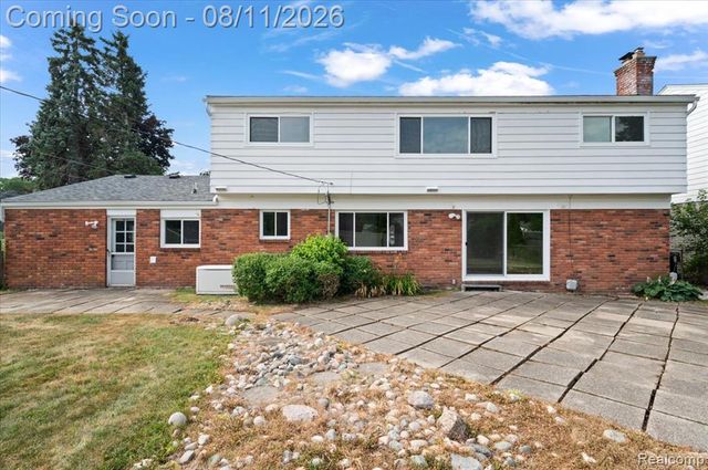 4765 Brockham Way, Sterling Heights, MI 48310