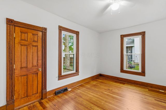 69 Webb Street, Delaware, OH 43015