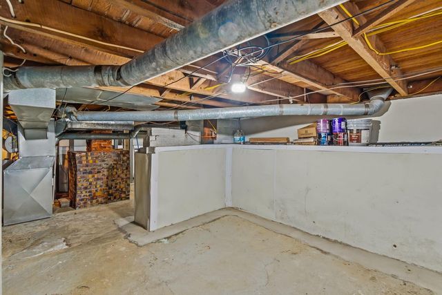 69 Webb Street, Delaware, OH 43015