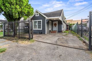 6940 Avenue K B, Houston, TX 77011