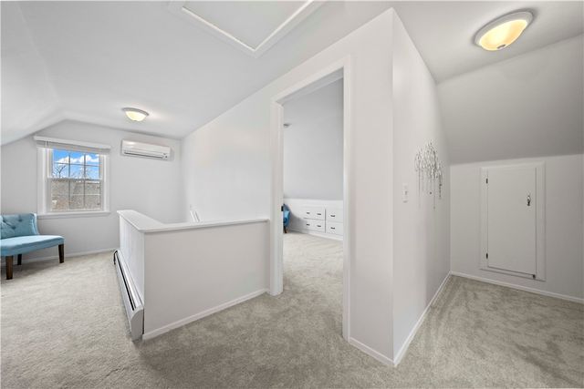 17 Suffolk Street, Perinton, NY 14450