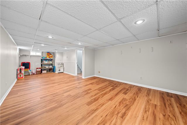 17 Suffolk Street, Perinton, NY 14450