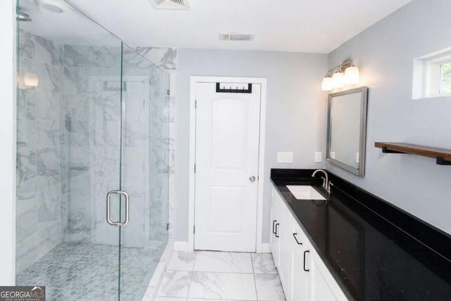 1184 Metropolitan Parkway SW, Atlanta, GA 30310
