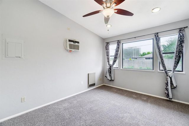 3300 NW 61st Street, Oklahoma City, OK 73112