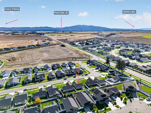 6295 W Bowmore LN, Rathdrum, ID 83858