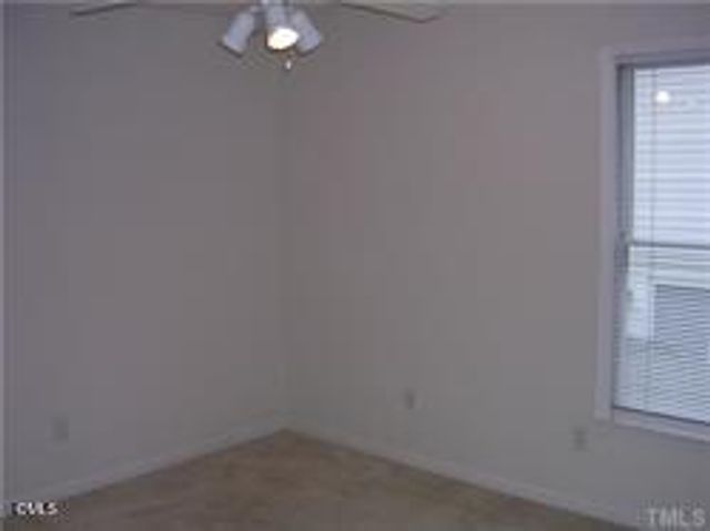 9827 Sovereign Way, Wake Forest, NC 27587