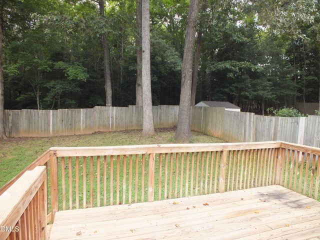 9827 Sovereign Way, Wake Forest, NC 27587