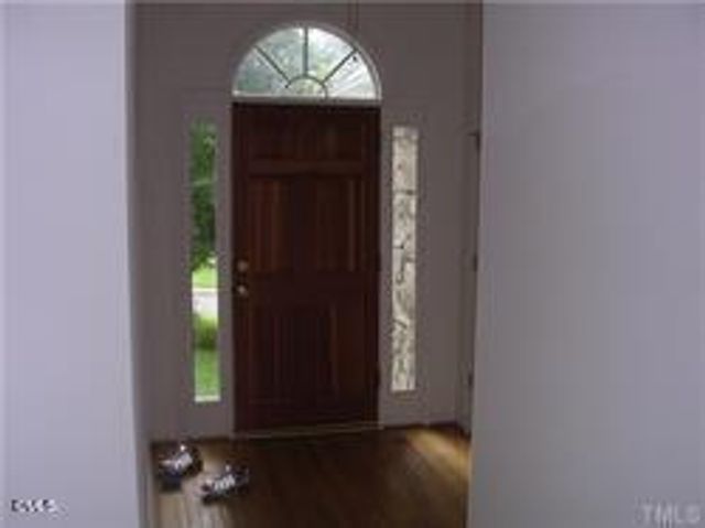 9827 Sovereign Way, Wake Forest, NC 27587