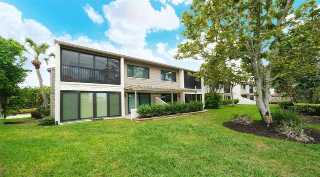 6204 MIDNIGHT PASS ROAD 205, Sarasota, FL 34242
