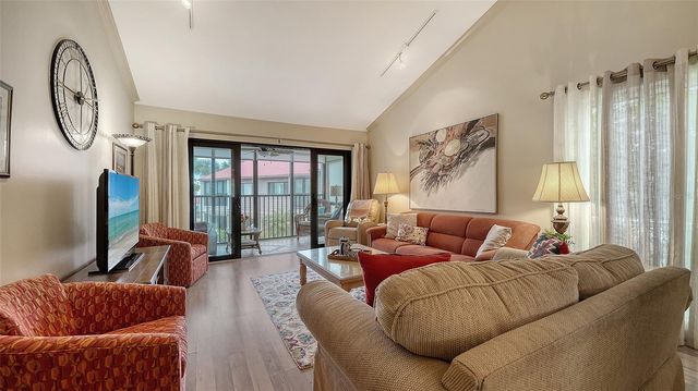 6204 MIDNIGHT PASS ROAD 205, Sarasota, FL 34242