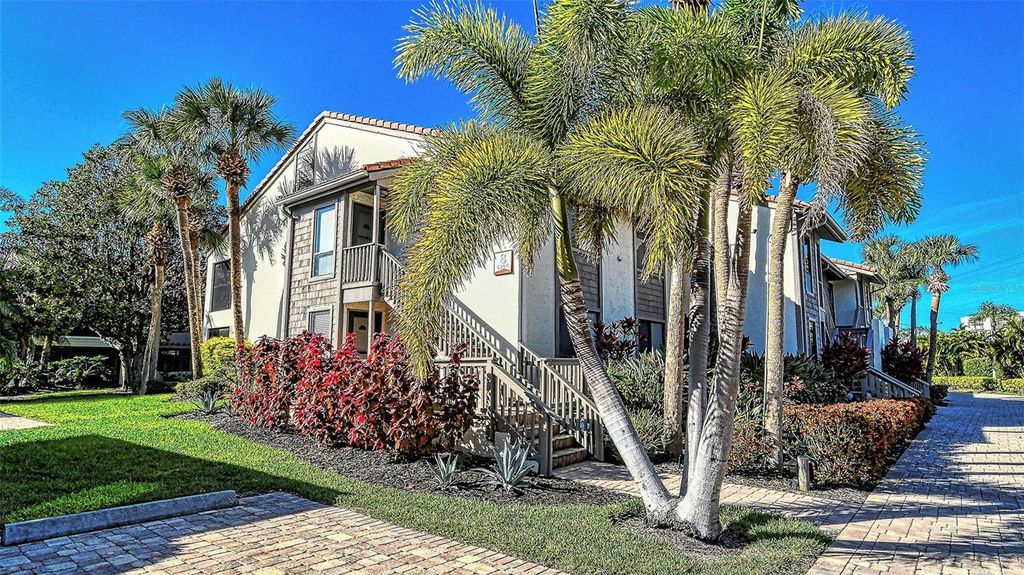 6204 MIDNIGHT PASS ROAD 205, Sarasota, FL 34242