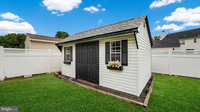 1419 BEVERLY DRIVE, Quakertown, PA 18951