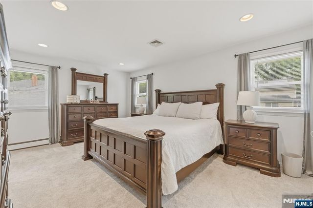 290 McHenry Drive, Paramus, NJ 07652