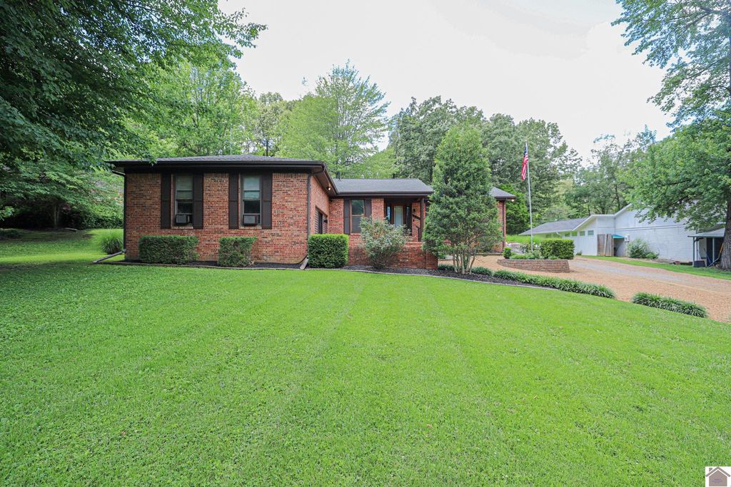 4835 Jeffery Lane, Paducah, KY 42001