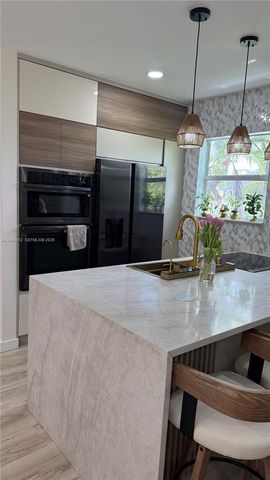 7636 Abbott Avenue 6, Miami Beach, FL 33141
